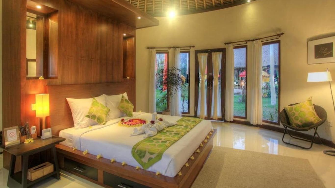 Villa Kunang Kunang