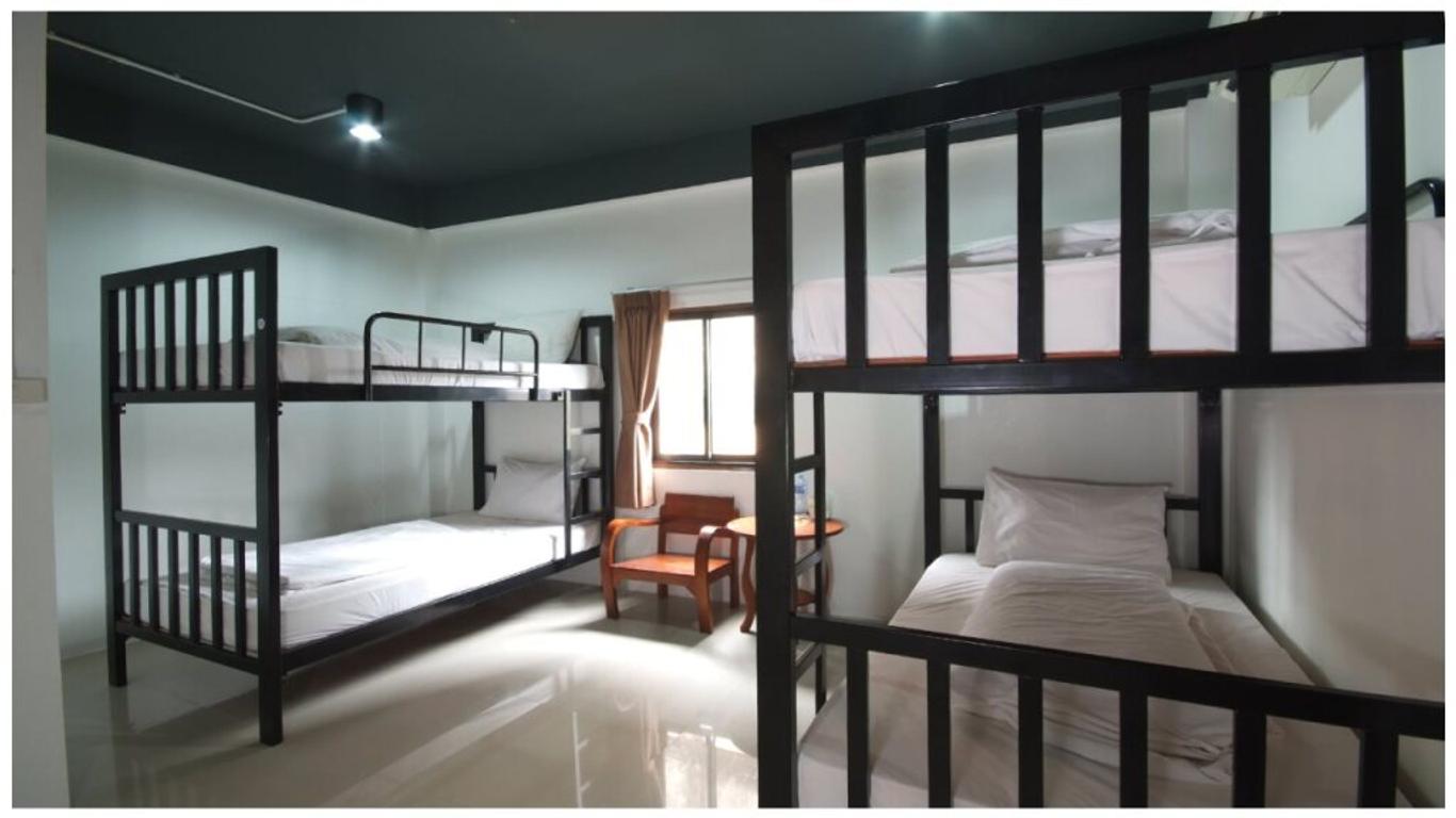 Hometel Hotel