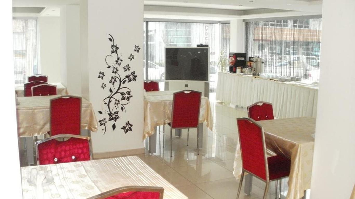 Lifestyle Hotel