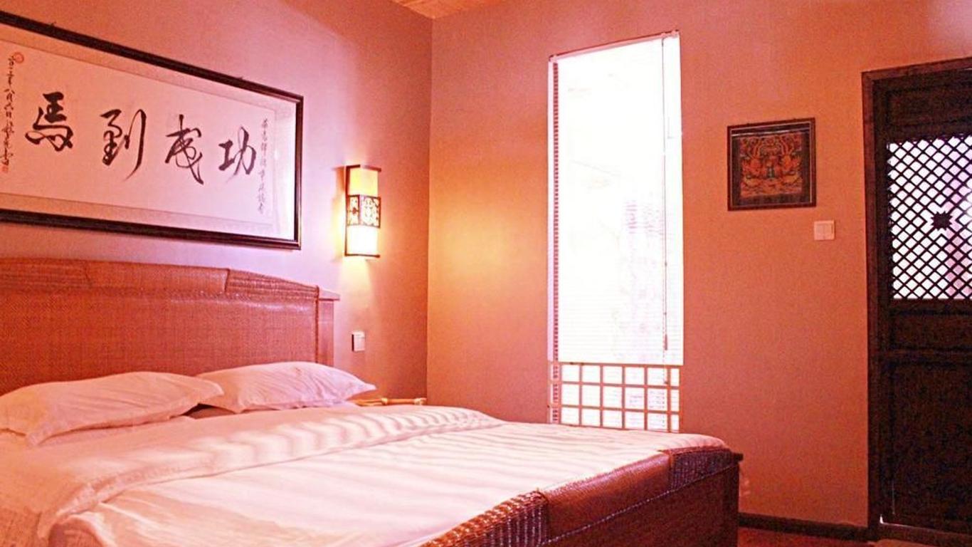 Chama Hotel