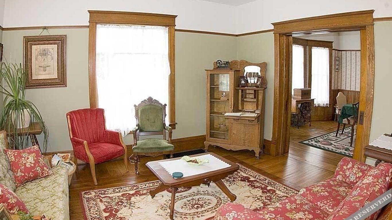 Yorkburg Manor Bed & Breakfast