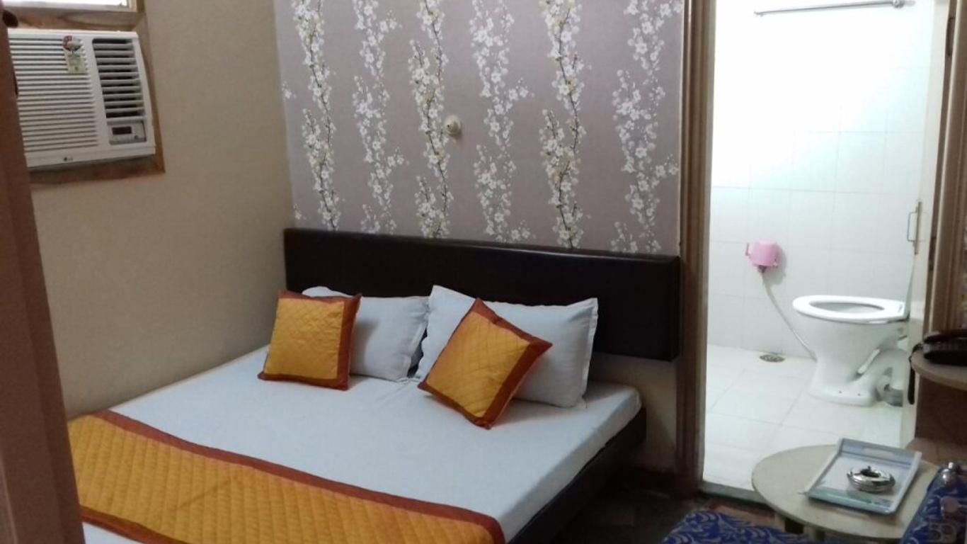Kailash Hotel
