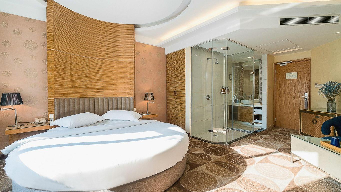 Tianjin Golden Island Holiday Hotel