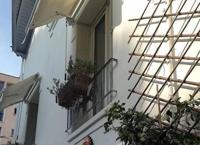 Vista del exterior Foto