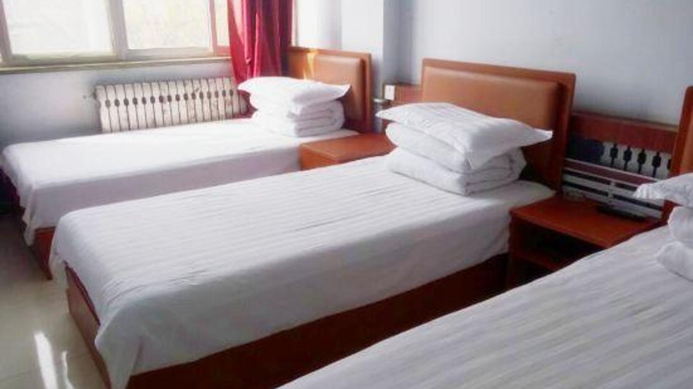 Dezhou Linyi Yin Yuan Business Inn