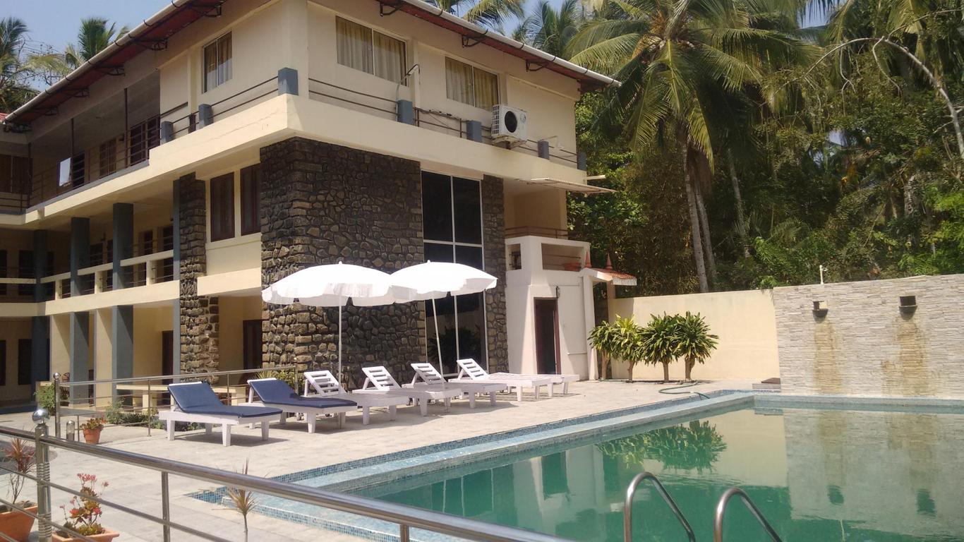 New Kovalam Beach Hotel