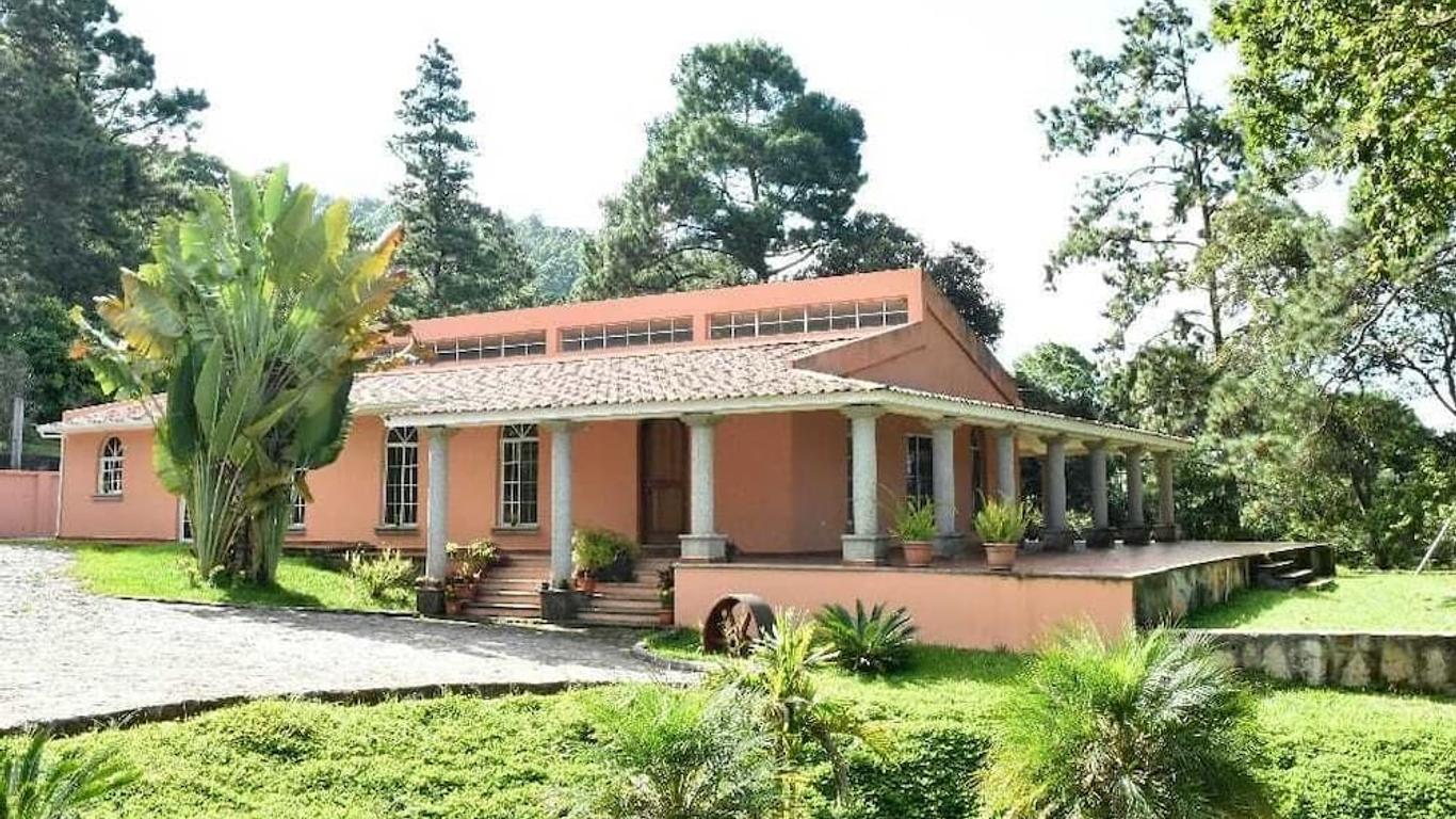 Uyuca Vista Family Villa