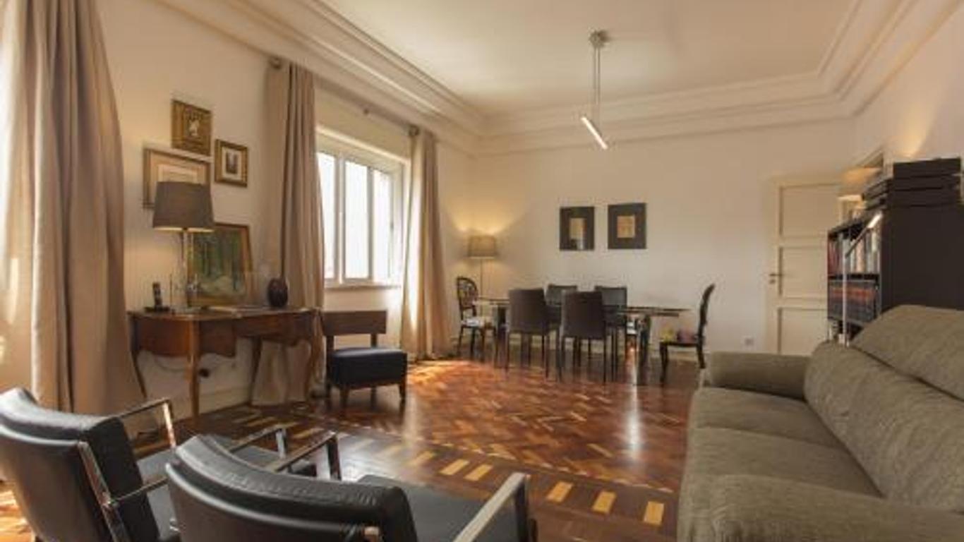 Gaspar House