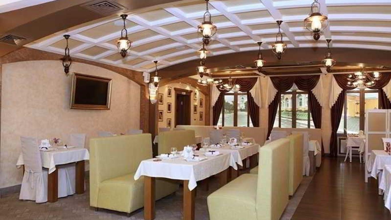 Reavil Hotel