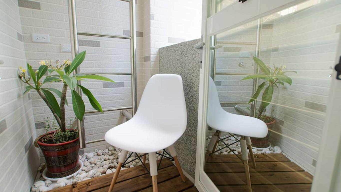 Walk in the Wind Homestay