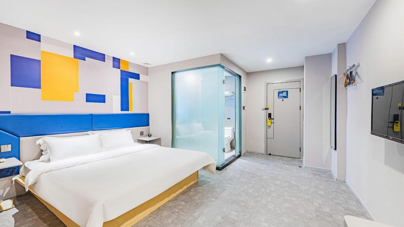 7Days Inn Guangzhou Panyu Chimlong South Railway Station
