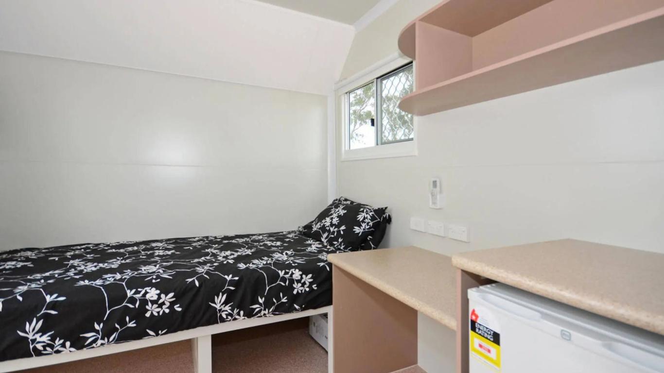 Aaok Jandowae Accommodation Park