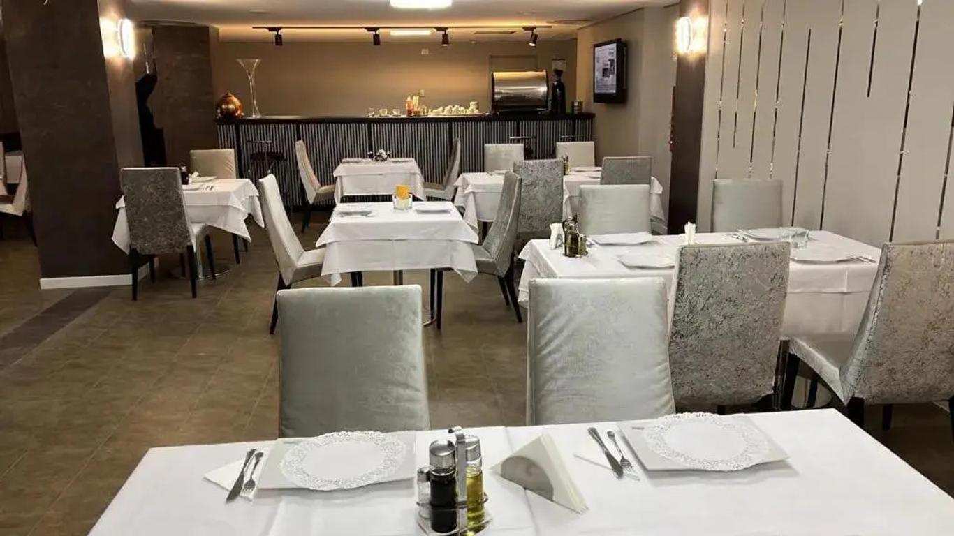 Hotel Delpack