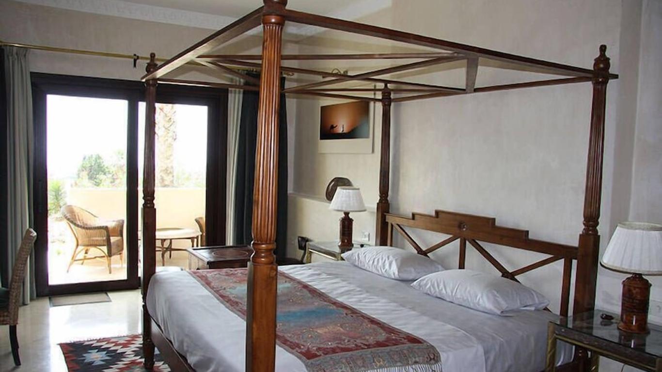 Hotel Villarocamar