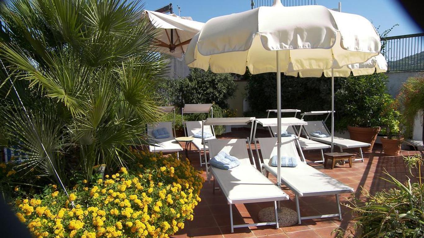 Hotel Villa Verde