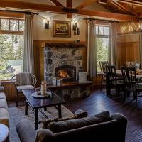Tamarack Lodge And Resort