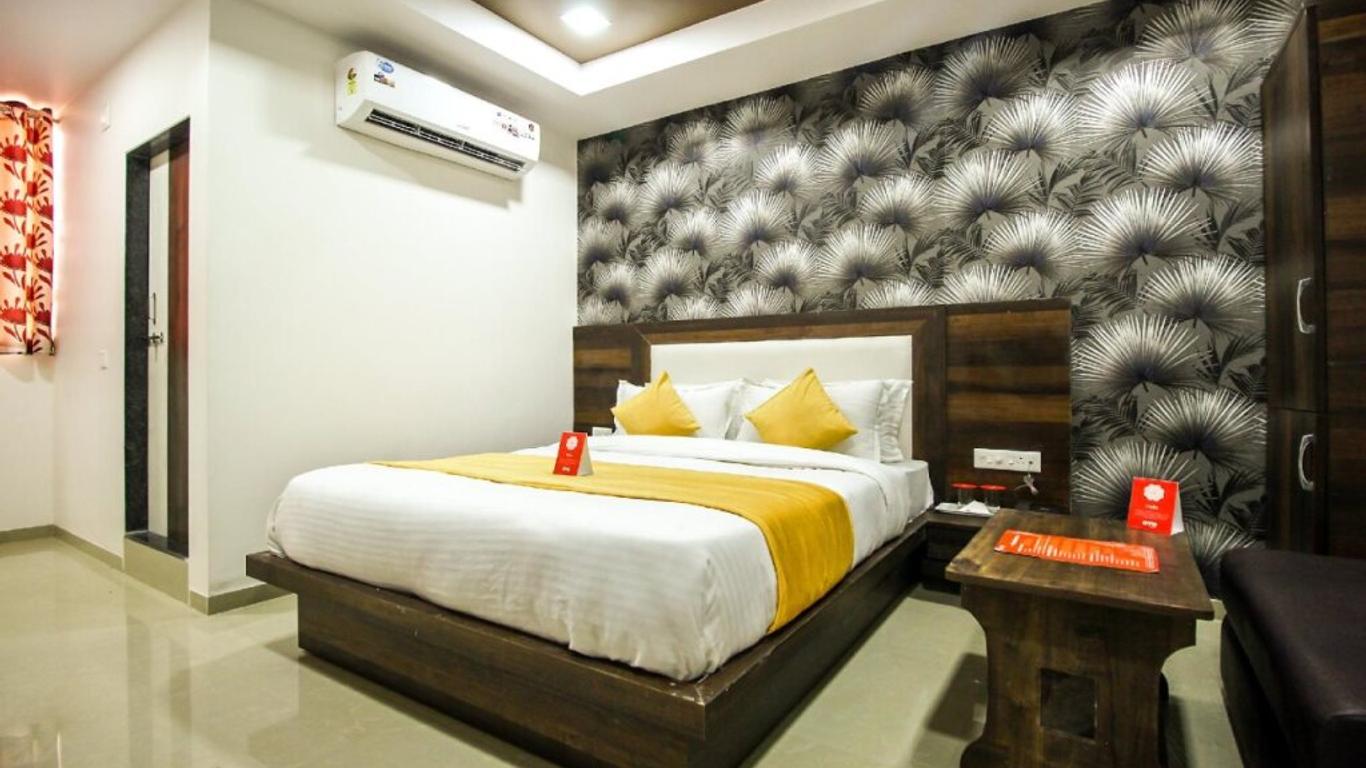 OYO 8864 Hotel Royal City