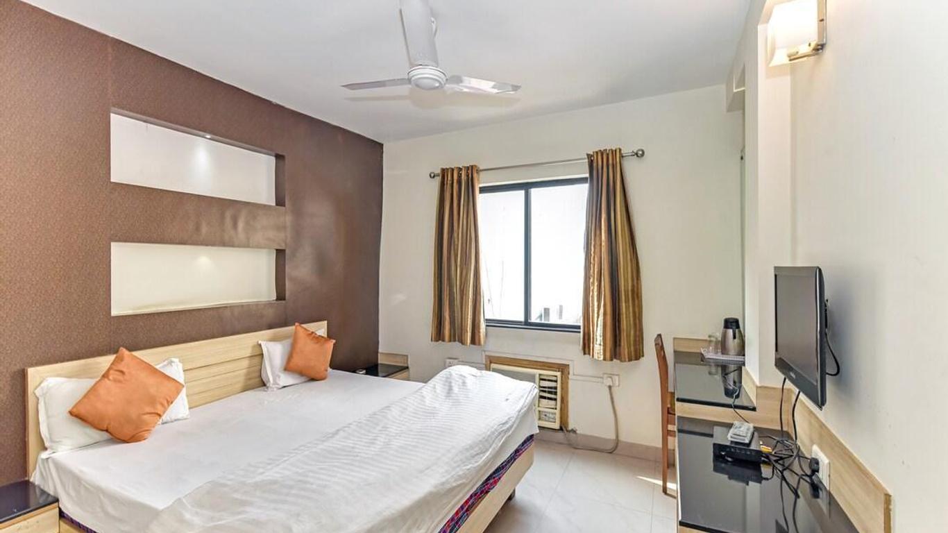 Hotel Mayuri