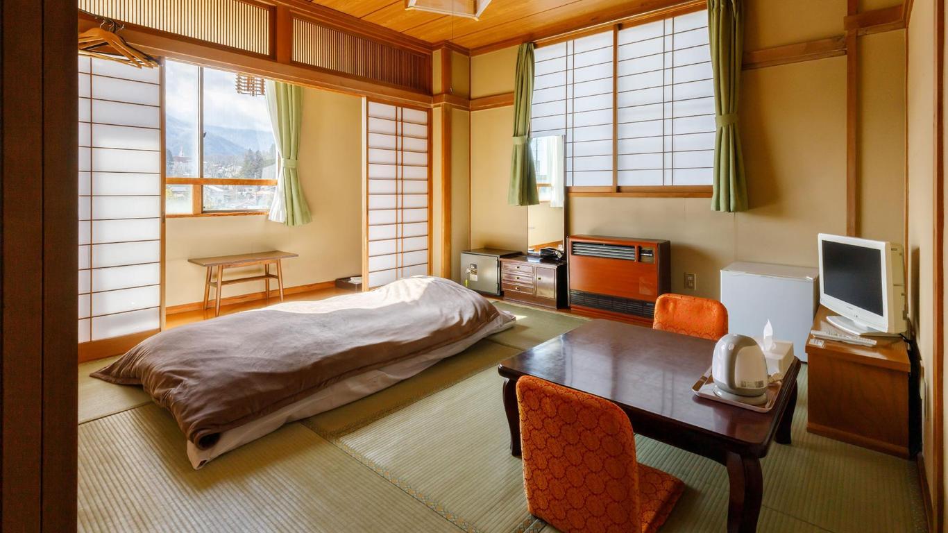Hotel Aoki