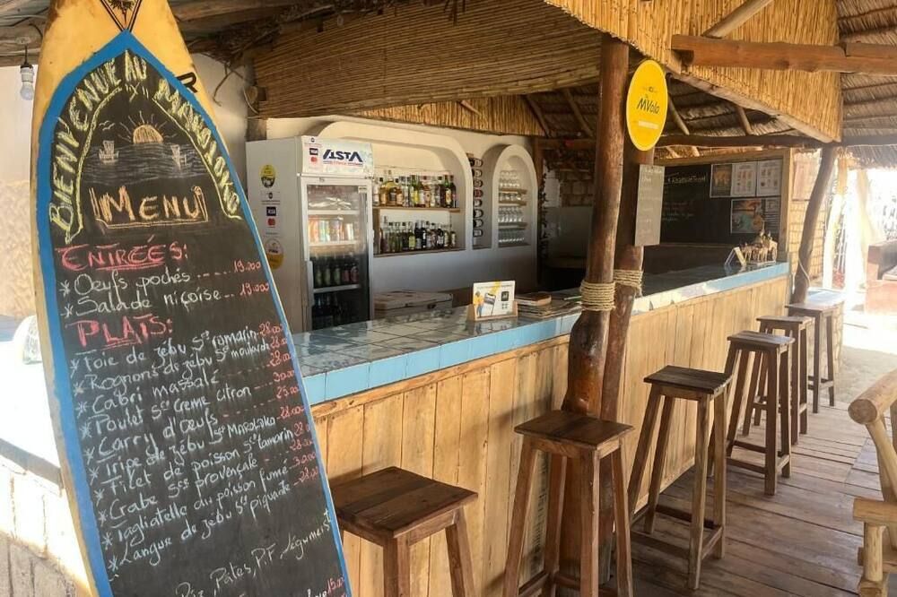 Bar