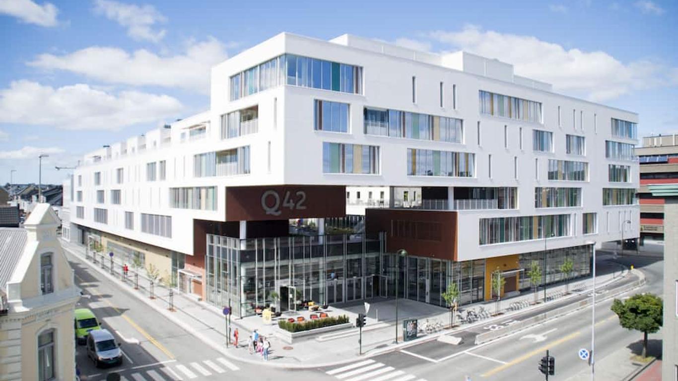 Hotel Q42