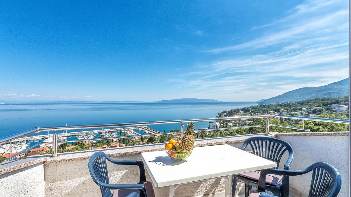 Villa Roses Apartments & Wellness