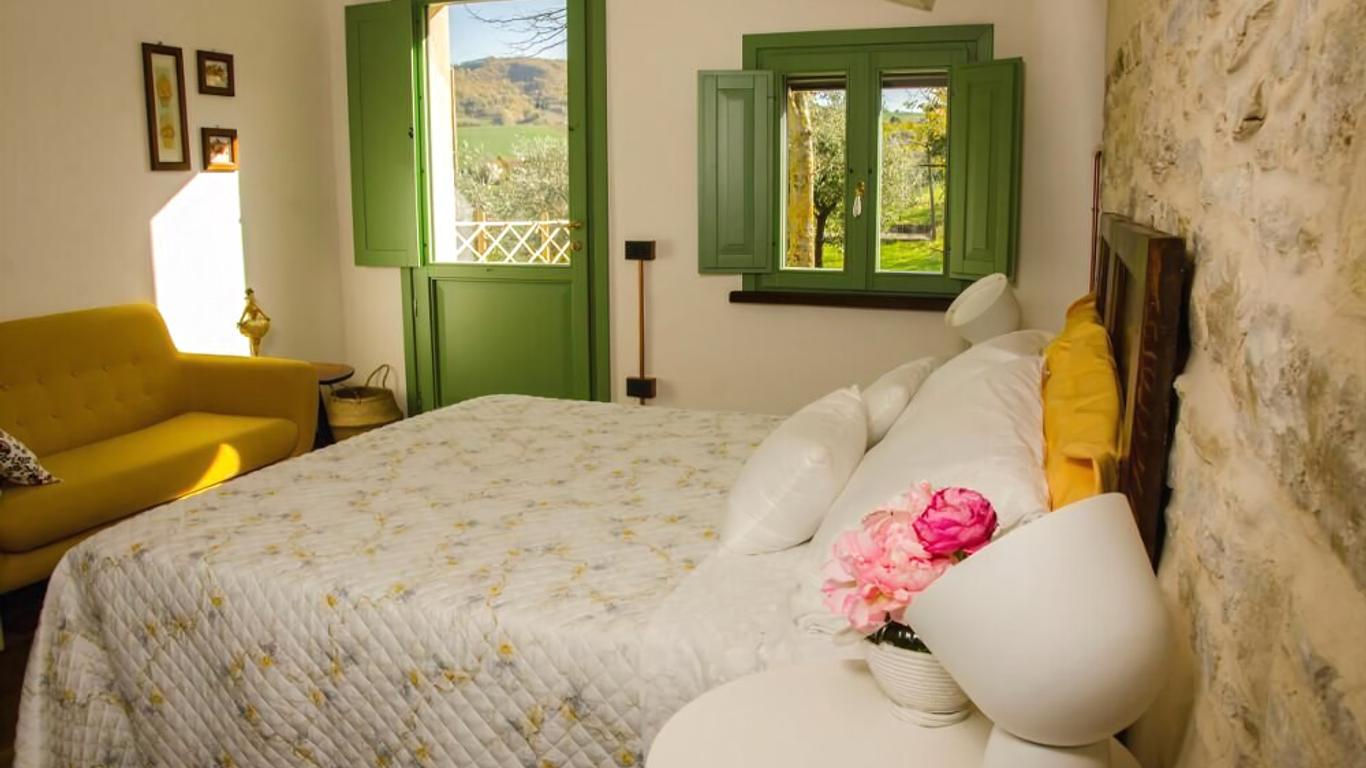Le Voltarelle Bed & Breakfast