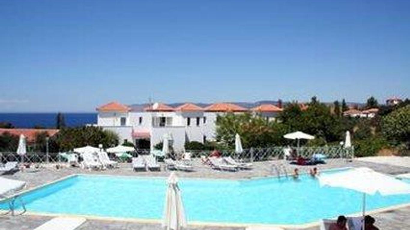 Akti Hotel