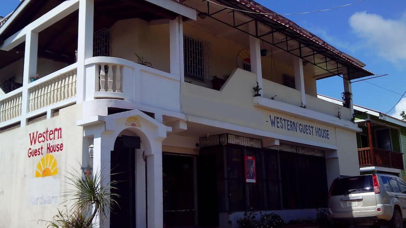 Don Santiago Guesthouse Downtown