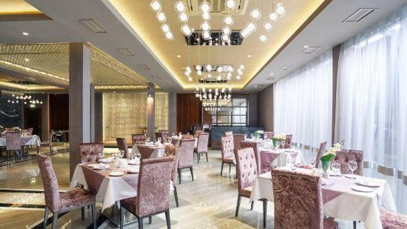 Aria Spa Hotel