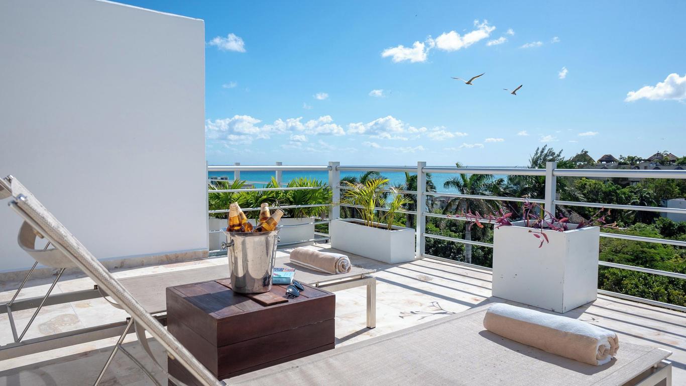Magia Beachside Apartment By Bvr