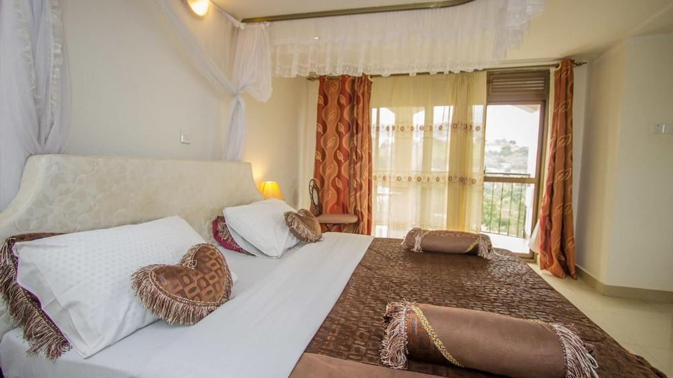Reinah Tourist Hotel