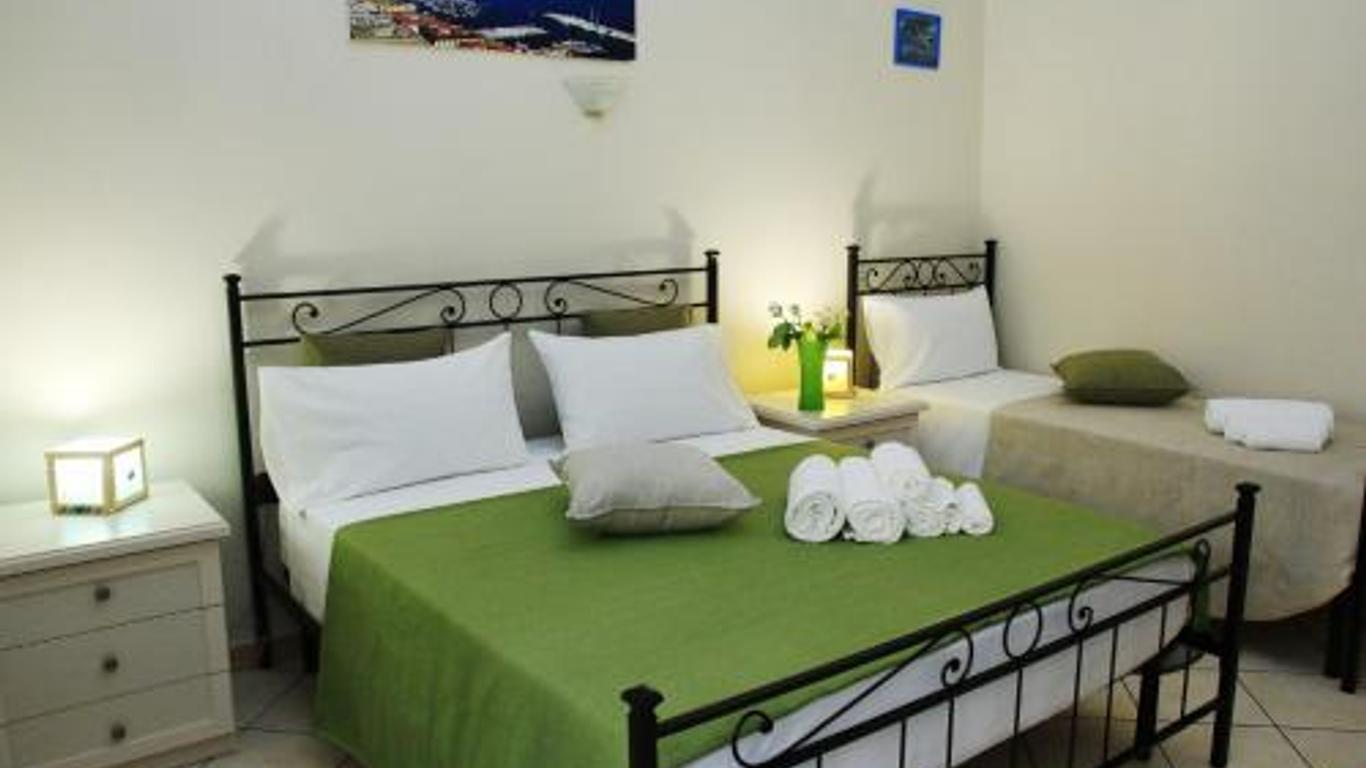 B&b Mitilini Central Station