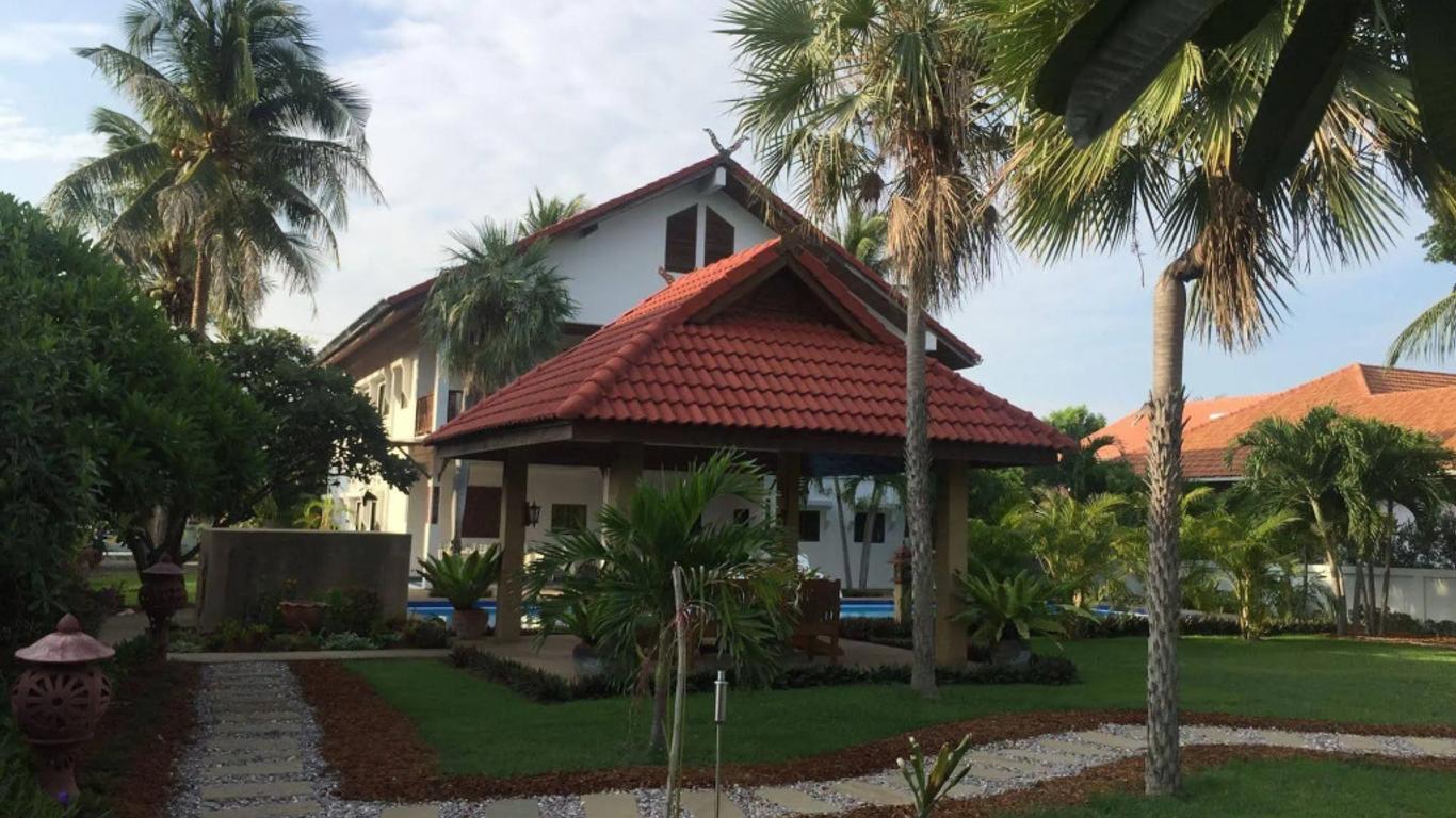 Lyndale Lodge