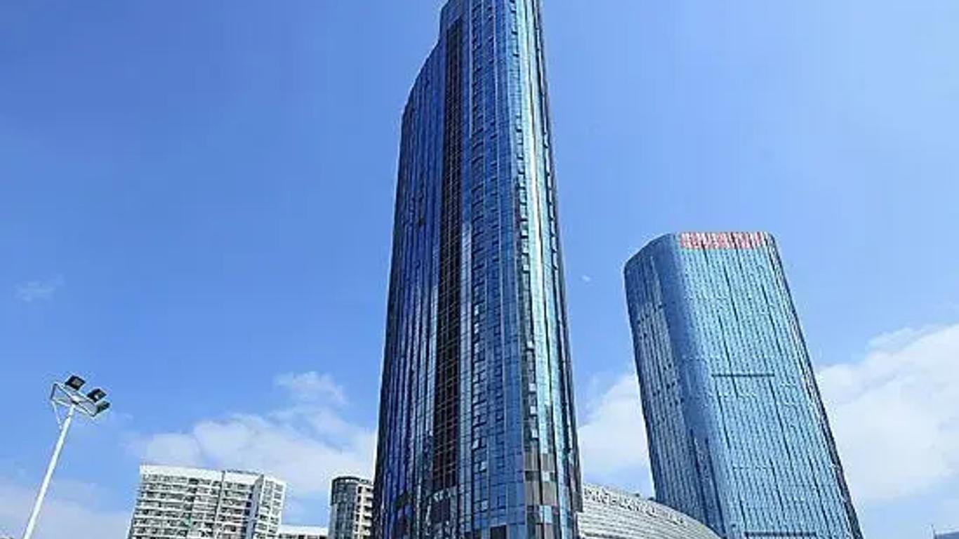 Phoenix International Service Apartment