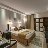 Palm Beach Hotel