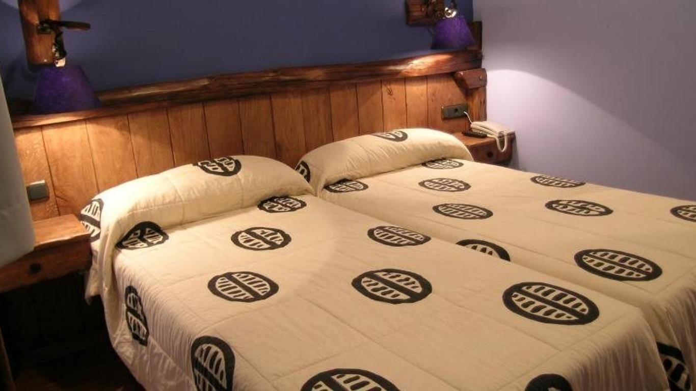 Hostal Xaloa Orio