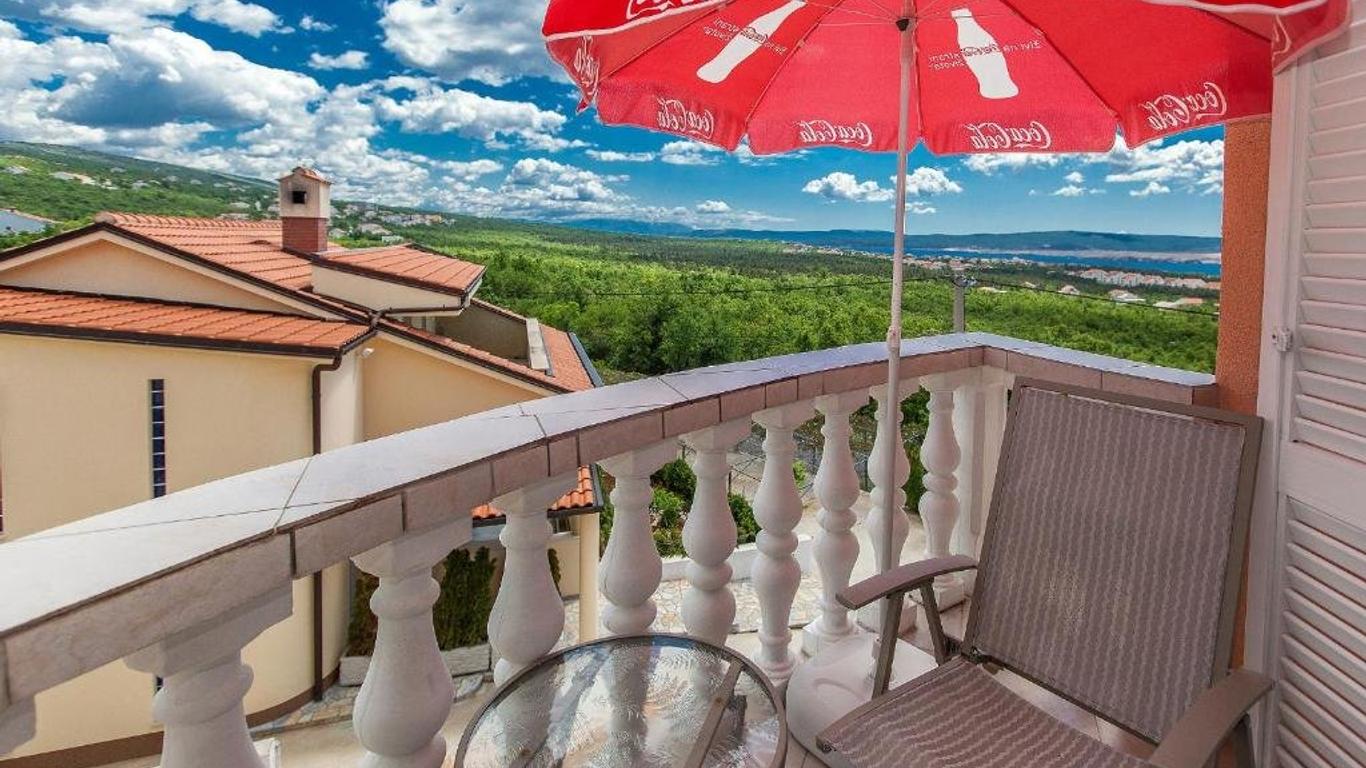 Apartments Villa Americana