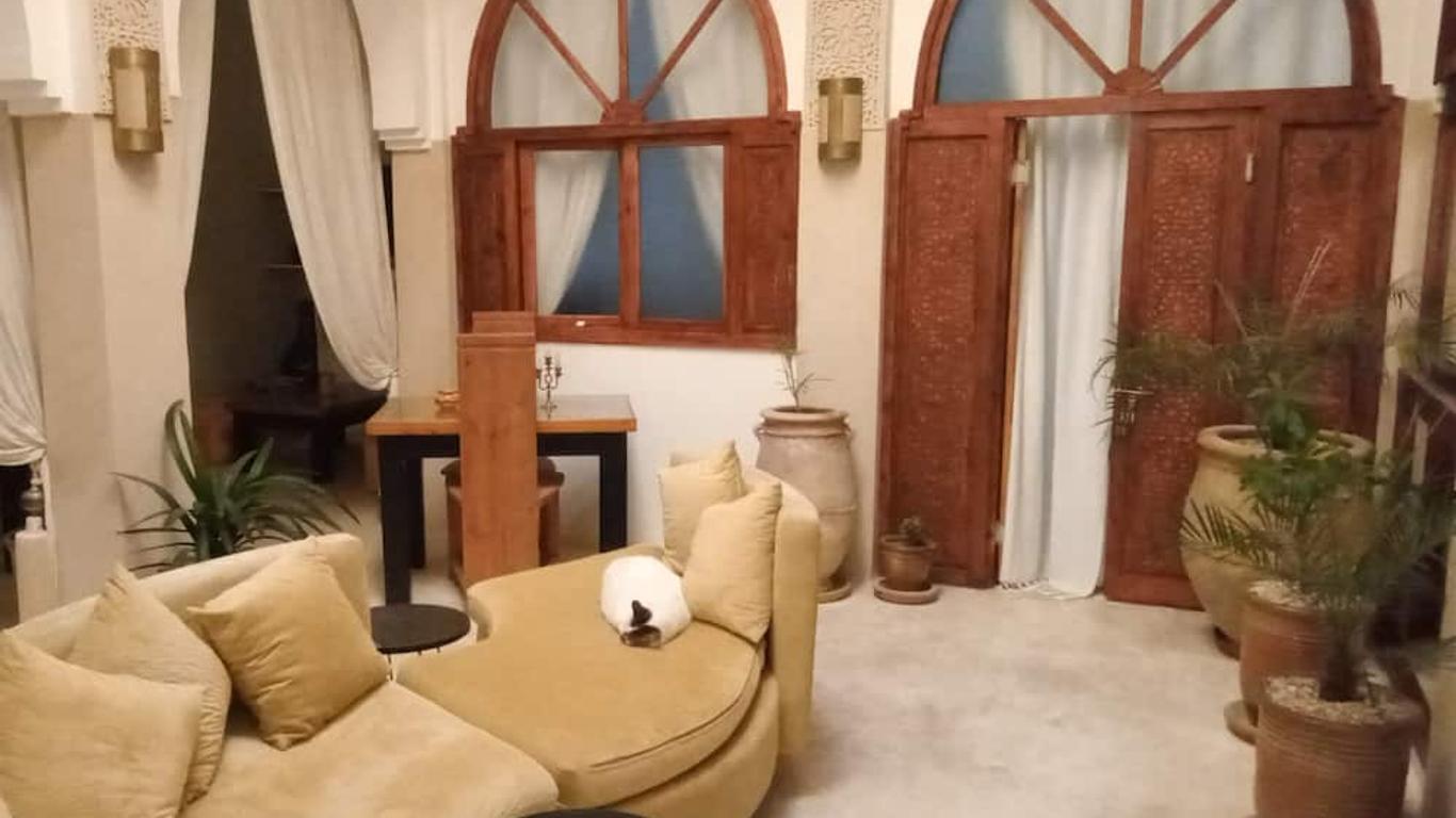Riad Le Khan Mogador