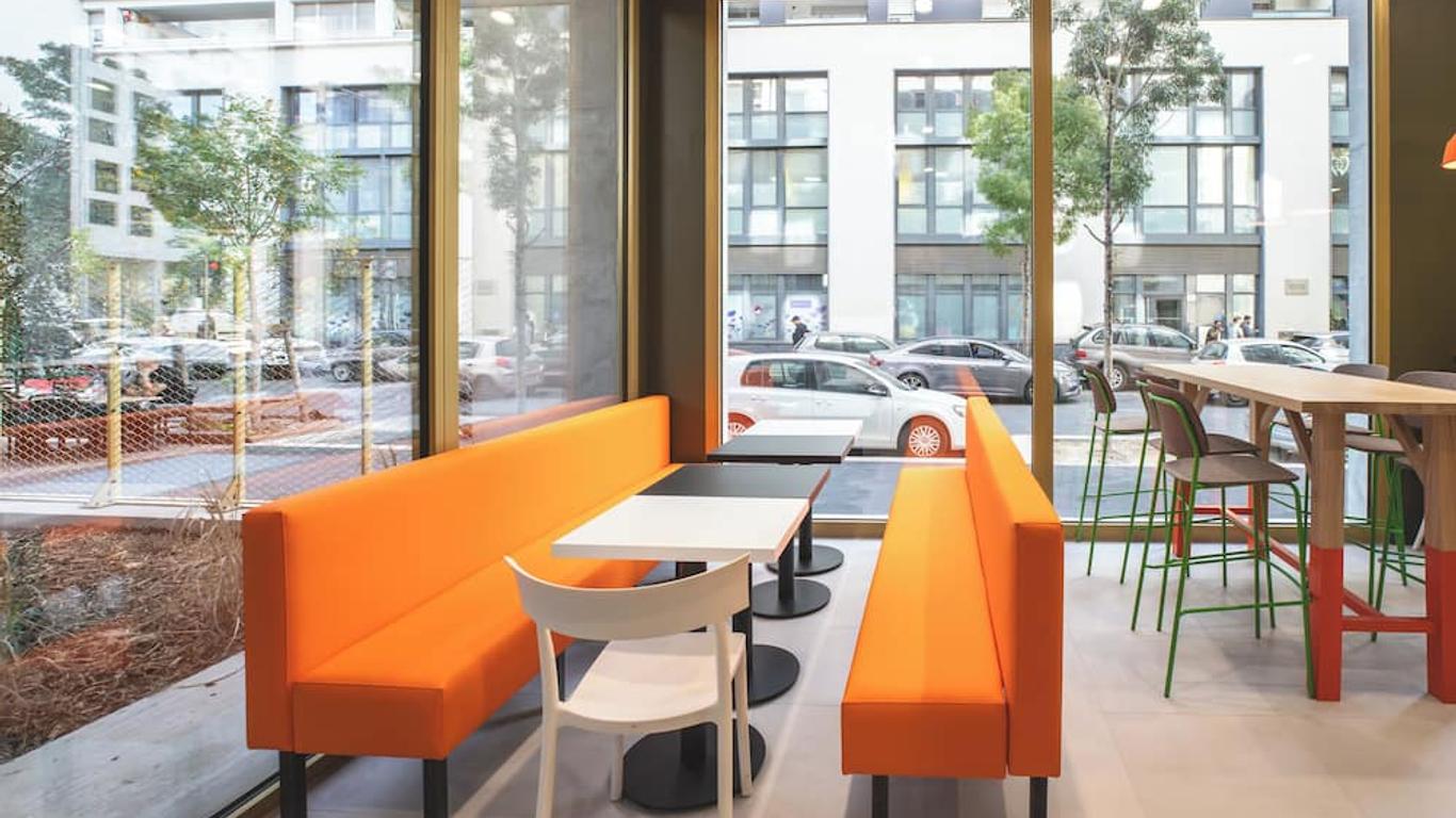 easyHotel Marseille Euromed