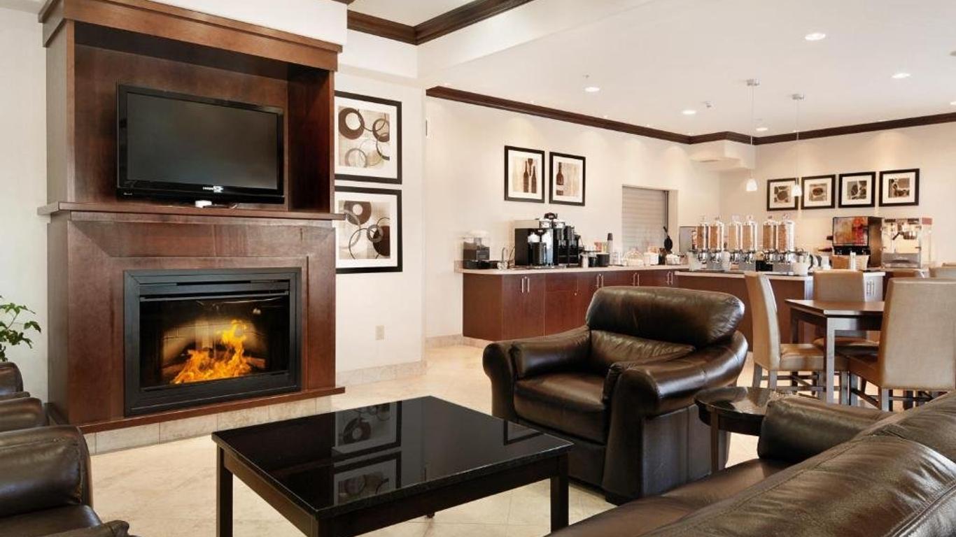 Canalta Hotel Tisdale