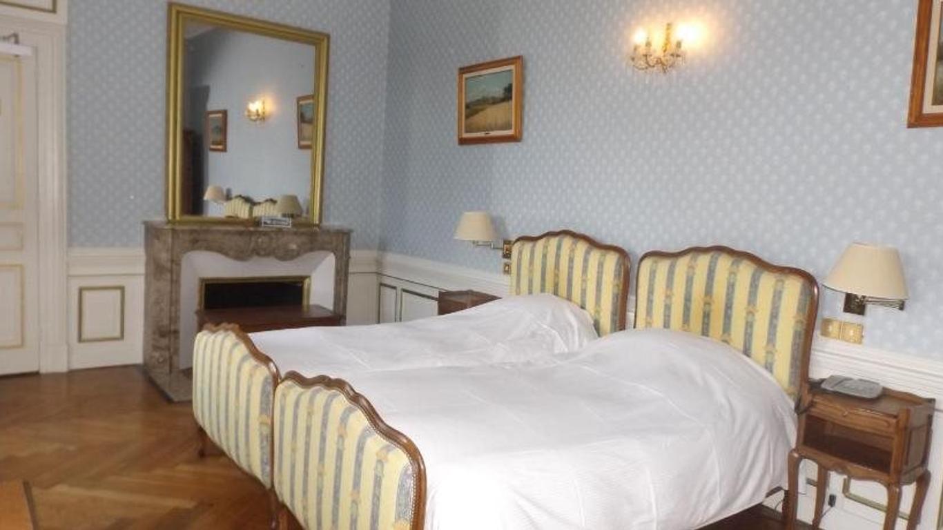 Château des Monthairons Hôtel Restaurant GastroMaison Spa privatif