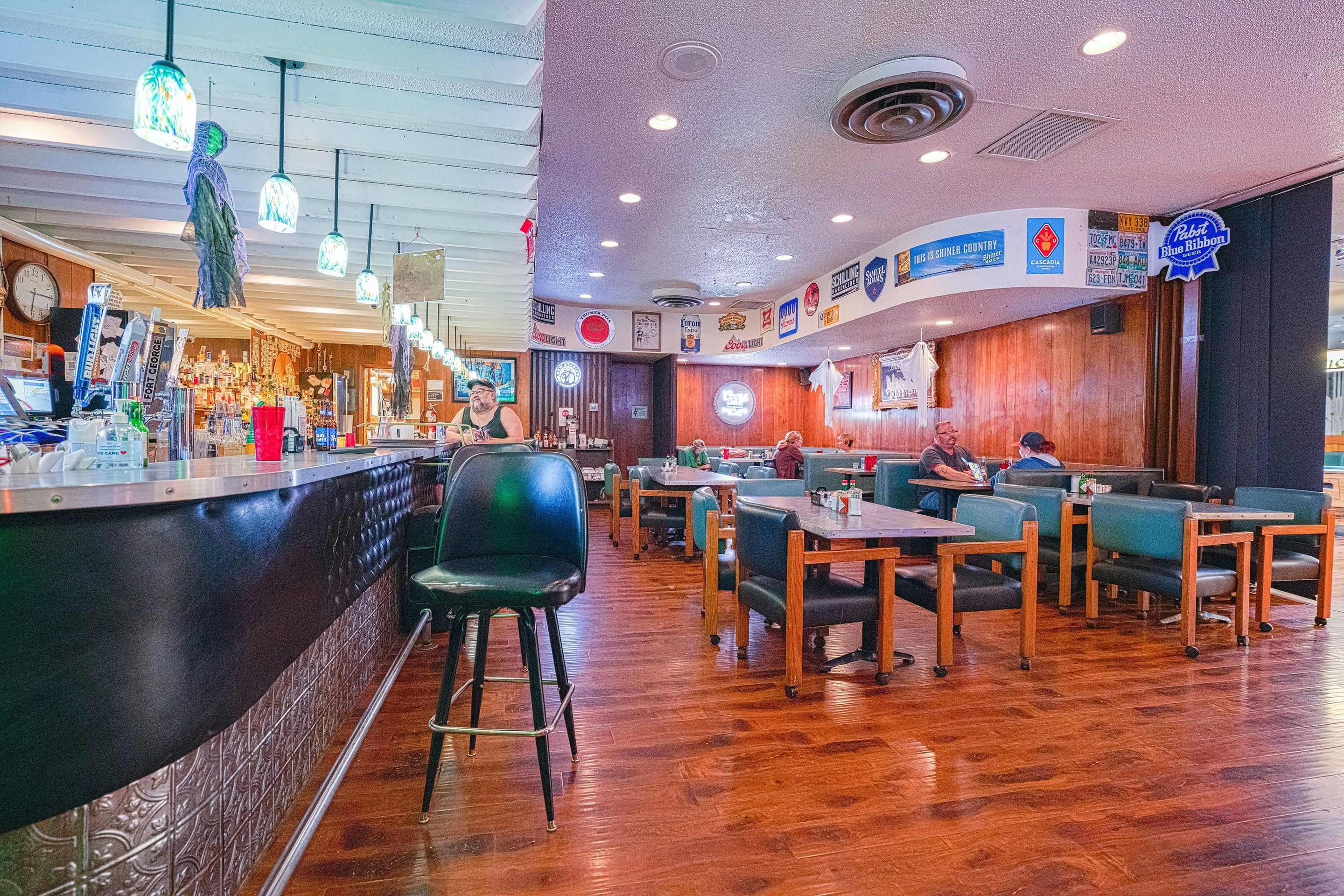 Bar