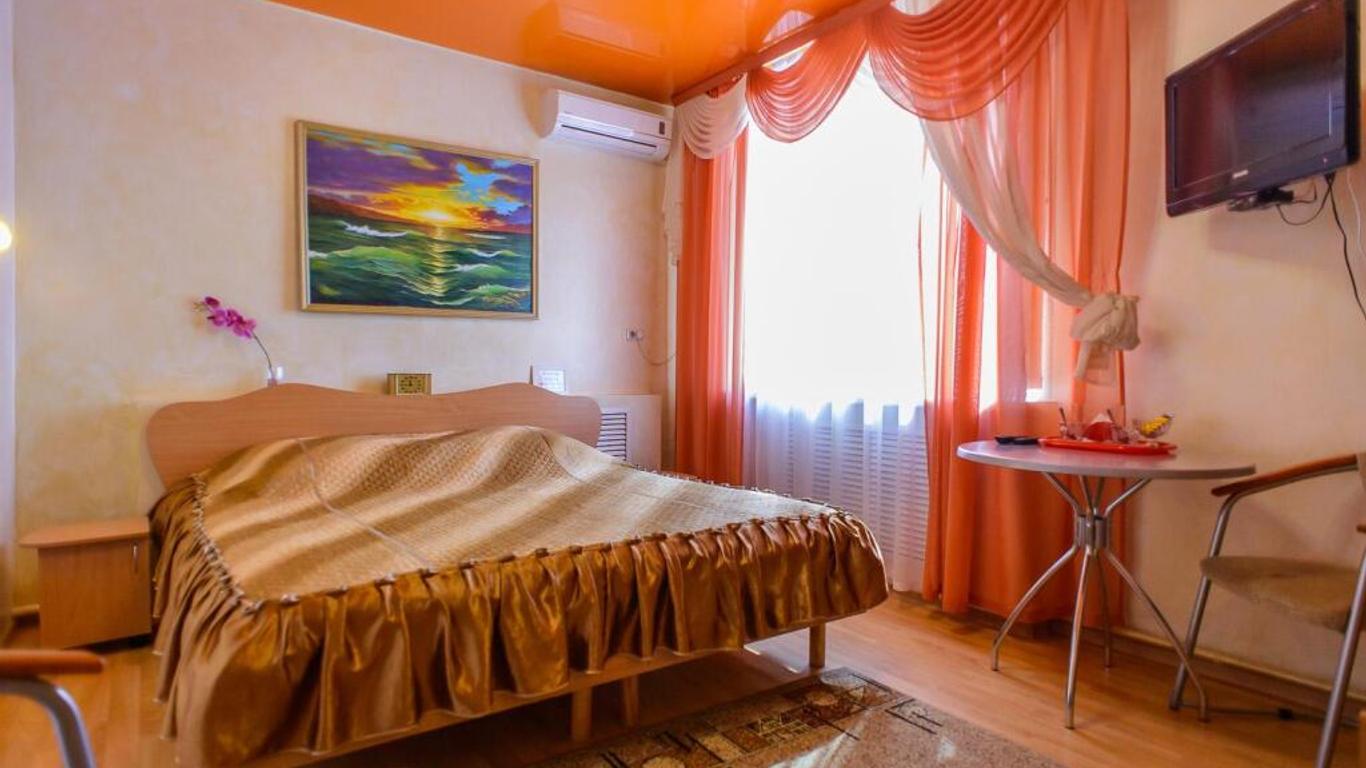 Kurazh Hotel