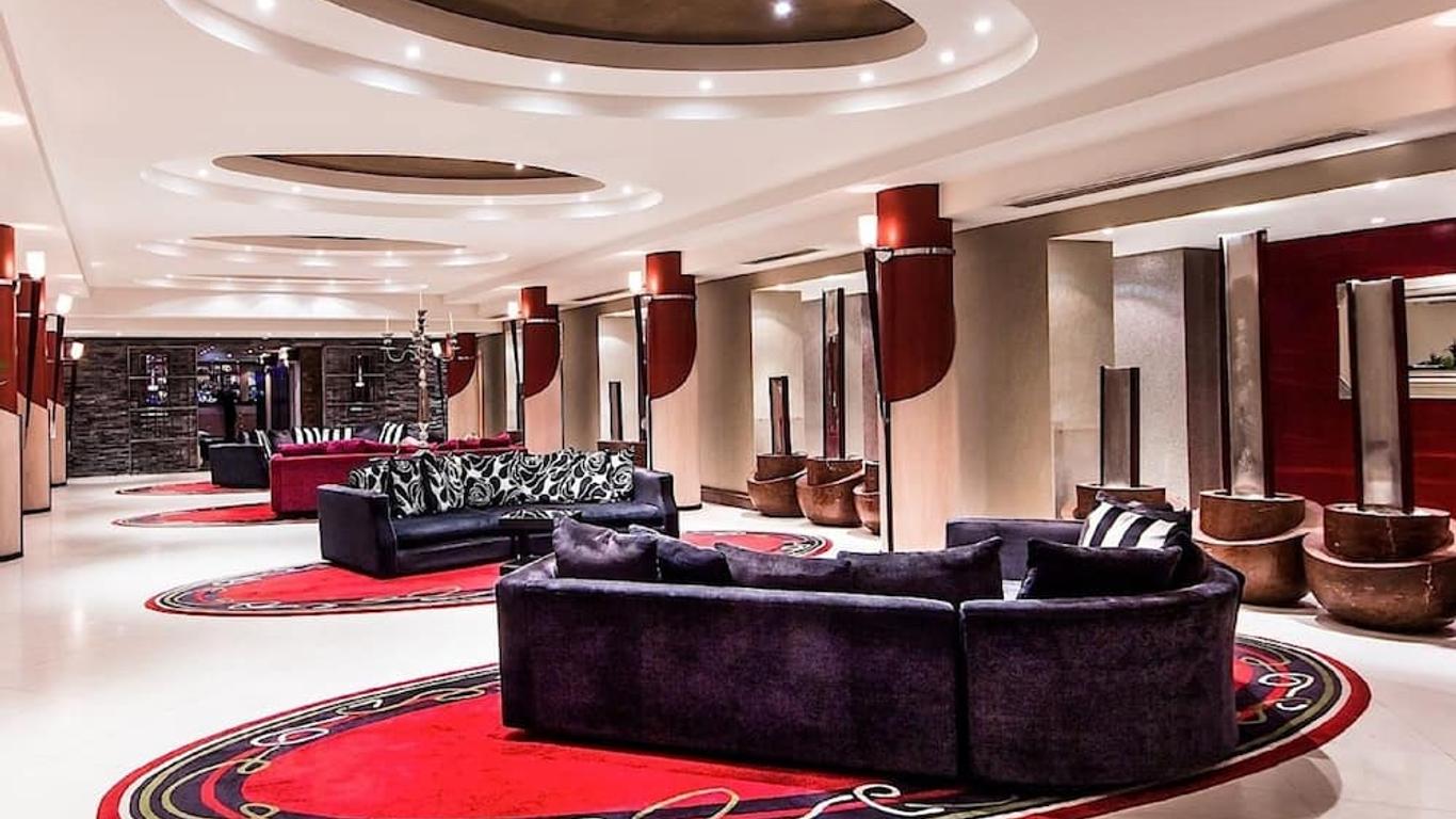 Courthouse Hotel London