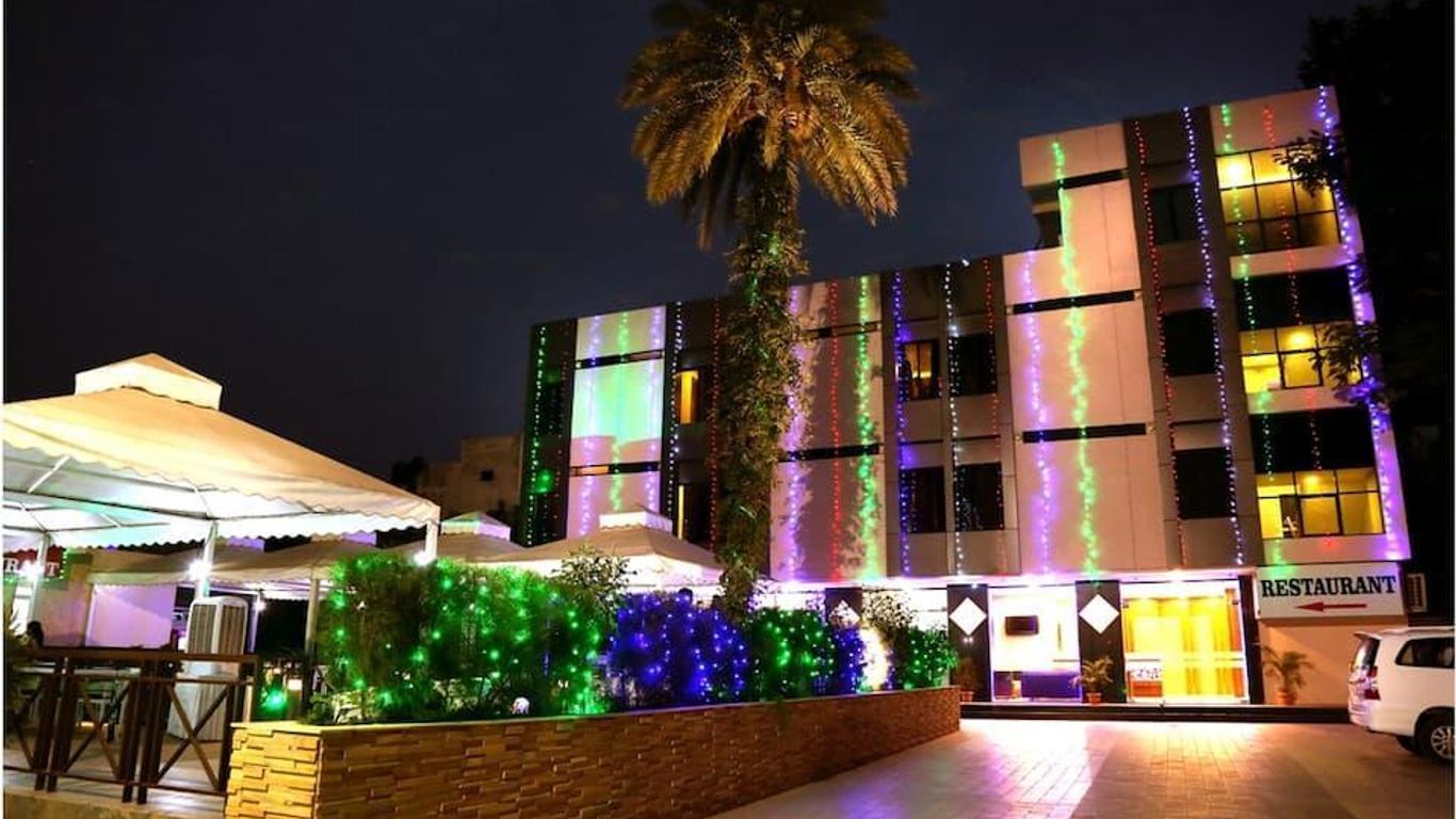 Hotel Shri Khedapati International
