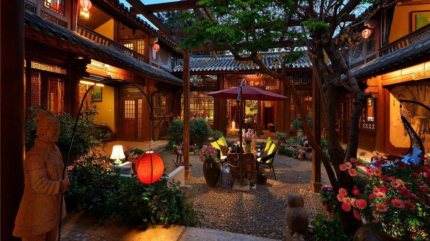 Blossom House Lijiang Zhimeng Yard