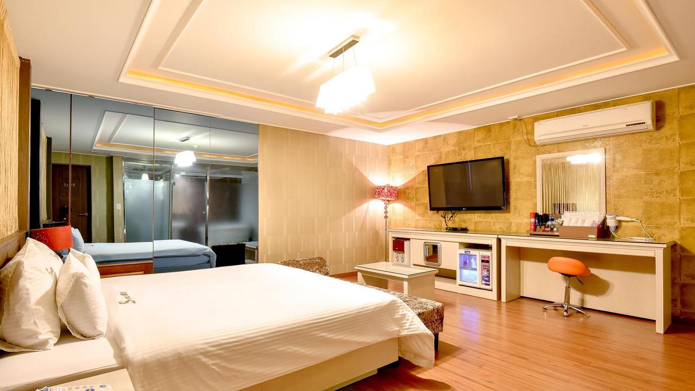 Haeundae S1 Hotel