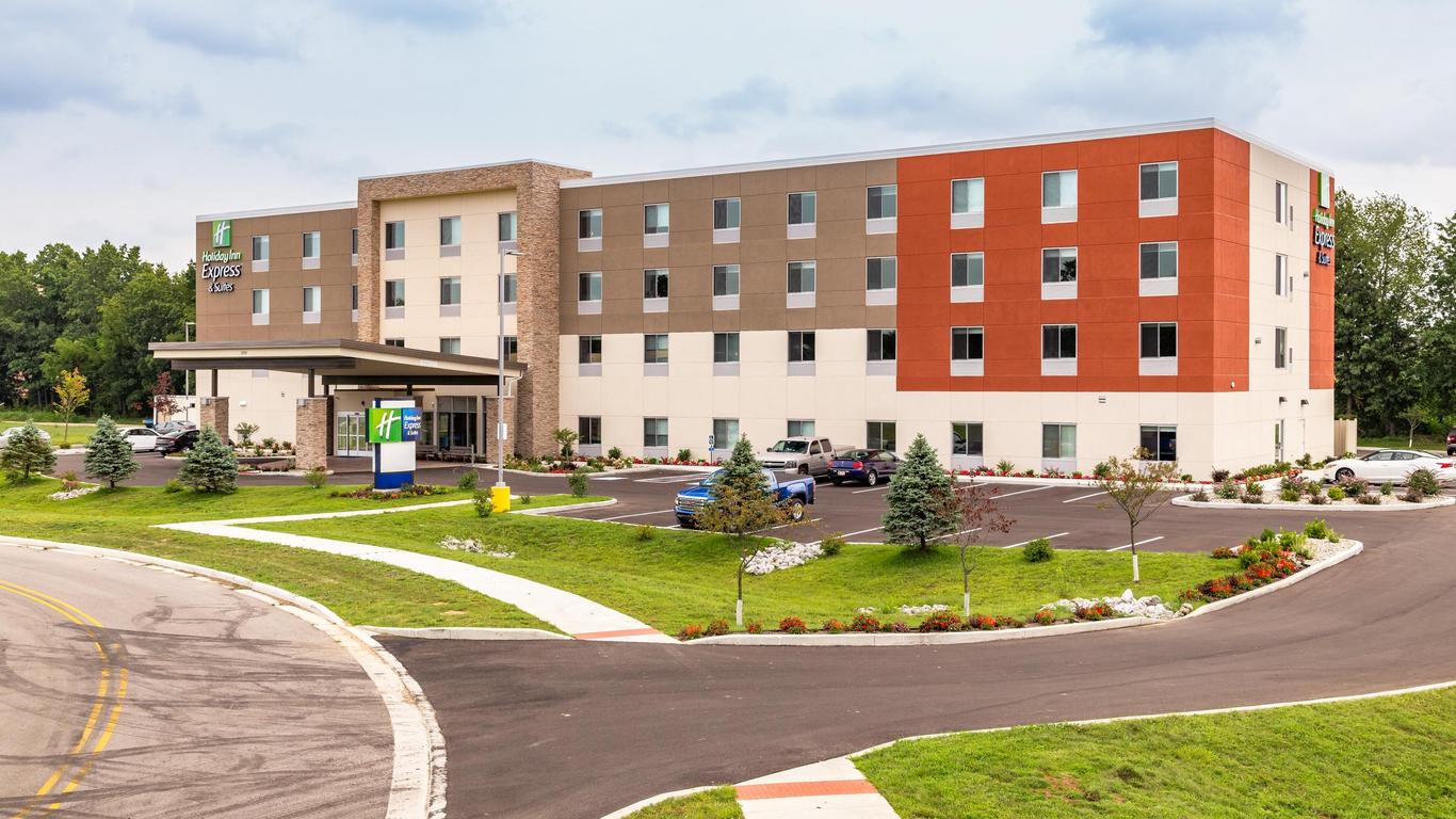 Holiday Inn Express & Suites Elkhart North