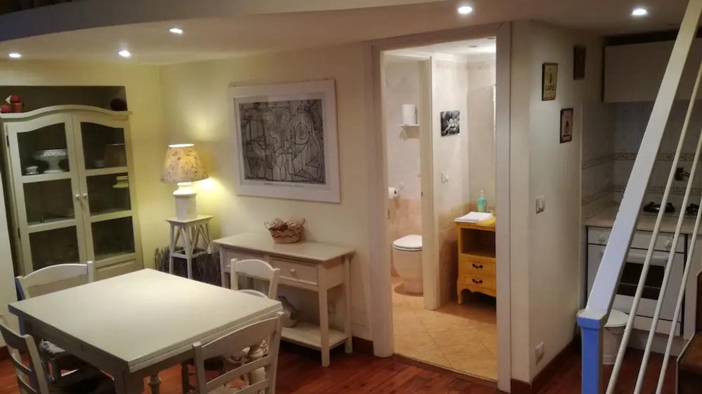 Ai Savoia B&B - Guest House